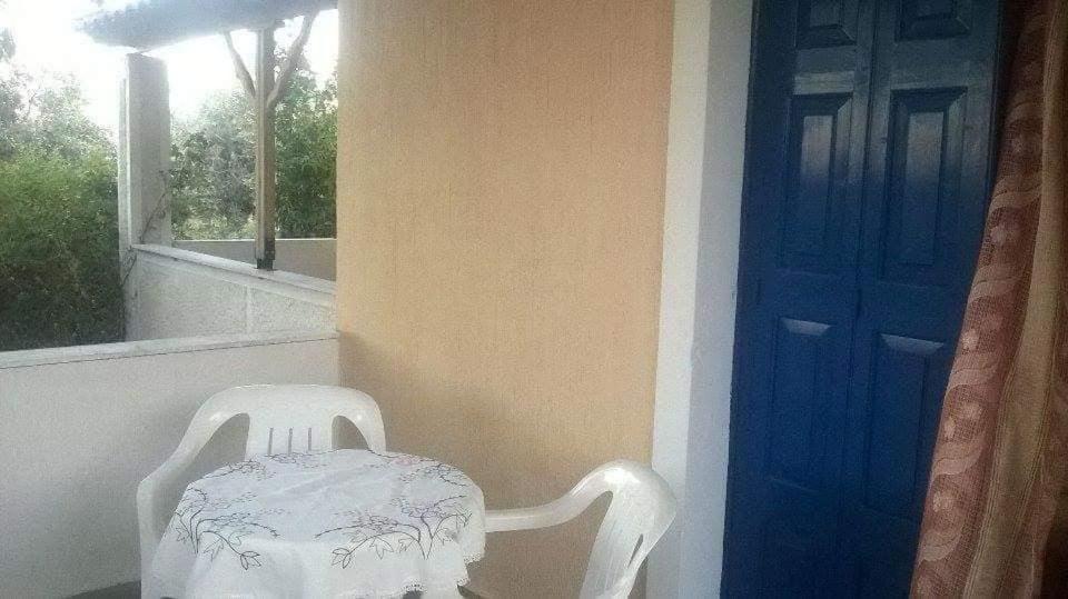 Oasis Studios Σκάλα Καλλονής Εξωτερικό φωτογραφία